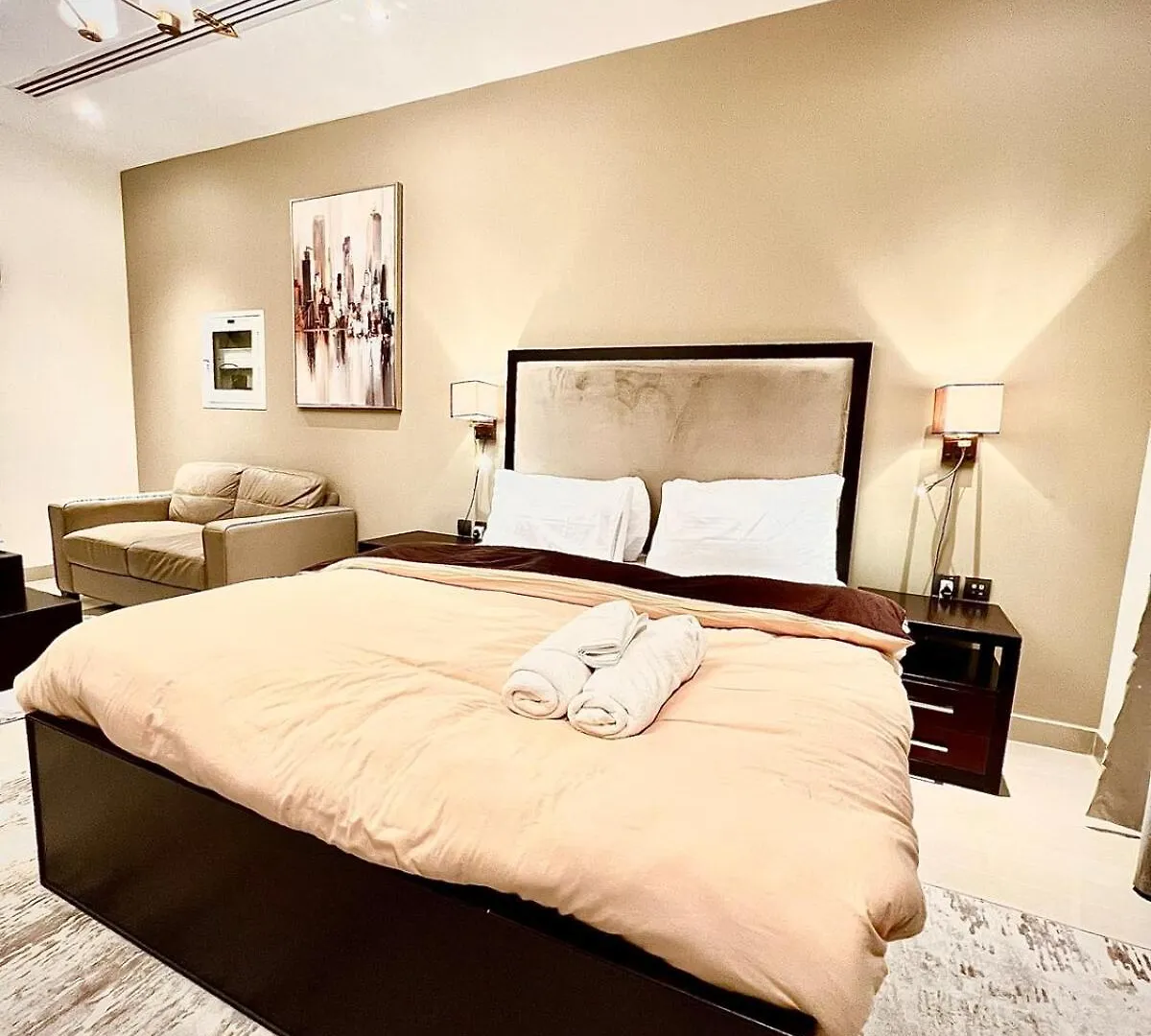 Burj View Elite Studio Apartment Dubai